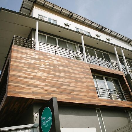 Full stop. Hostel Chiang Mai Exterior foto